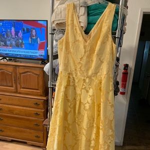 Yellow dress very cute yellow lace flowers